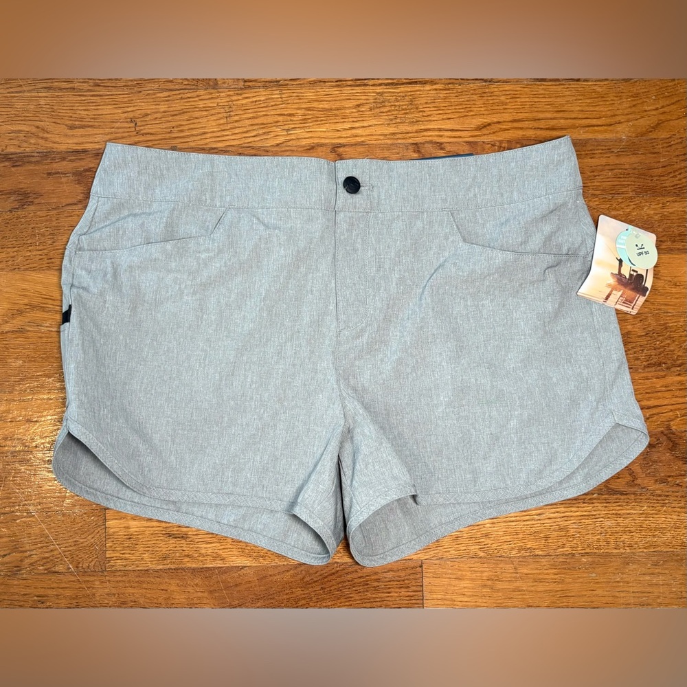NWT Magellan Gray Women’s Pro Angler Shorts